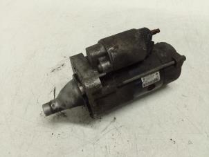 Gebruikte Startmotor Chrysler Voyager/Grand Voyager (RT) 2.8 CRD 16V Grand Voyager Prijs € 75,00 Margeregeling aangeboden door Autodemontage van de Laar