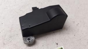 Gebruikte Diversen Volkswagen Passat (3C2) 1.6 FSI 16V Prijs € 75,00 Margeregeling aangeboden door Autodemontage van de Laar