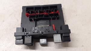 Gebruikte Bodycontrol Module Volkswagen Passat (3C2) 1.6 FSI 16V Prijs € 60,00 Margeregeling aangeboden door Autodemontage van de Laar