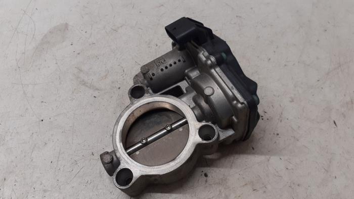 Gebruikte Gasklephuis BMW 1 serie (F20) 116i 1.5 12V Prijs € 50,00 Margeregeling aangeboden door Autodemontage van de Laar