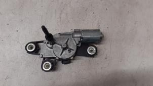 Gebruikte Ruitenwissermotor achter Ford Fiesta 6 (JA8) 1.6 TDCi 16V ECOnetic Prijs € 50,00 Margeregeling aangeboden door Autodemontage van de Laar