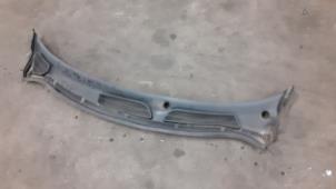 Gebruikte Paravent Ford Fiesta 6 (JA8) 1.6 TDCi 16V ECOnetic Prijs € 50,00 Margeregeling aangeboden door Autodemontage van de Laar