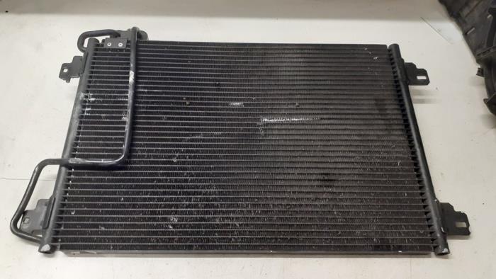 Gebruikte Airco Radiateur Renault Scénic I (JA) 1.6 16V Prijs € 70,00 Margeregeling aangeboden door Autodemontage van de Laar