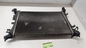 Gebruikte Radiateur Opel Corsa D 1.2 16V Prijs € 35,00 Margeregeling aangeboden door Autodemontage van de Laar