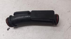 Gebruikte Intercooler Buis Volkswagen Golf V (1K1) 1.4 GT 16V Prijs op aanvraag aangeboden door Autodemontage van de Laar