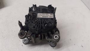 Gebruikte Dynamo Volkswagen Golf V (1K1) 1.4 GT 16V Prijs op aanvraag aangeboden door Autodemontage van de Laar