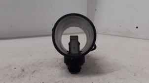 Gebruikte Luchtmassameter Renault Clio IV (5R) 1.5 Energy dCi 90 FAP Prijs € 50,00 Margeregeling aangeboden door Autodemontage van de Laar