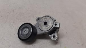 Gebruikte Spanner multiriem Toyota Yaris IV (P21/PA1/PH1) 1.5 12V Hybrid 115 Prijs € 50,00 Margeregeling aangeboden door Autodemontage van de Laar