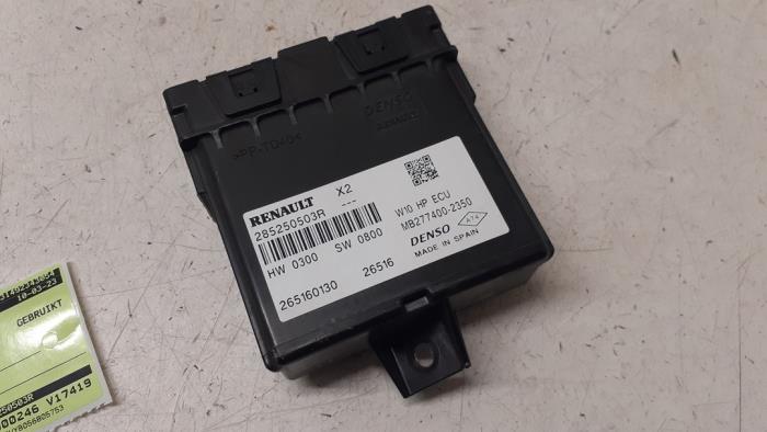 Computer Koeling van een Renault Zoé (AG) R90 2016