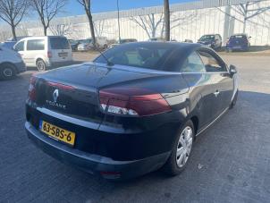 Gebruikte Uitlaat Einddemper Renault Megane III CC (EZ) 2.0 16V CVT Prijs € 125,00 Margeregeling aangeboden door Autodemontage van de Laar