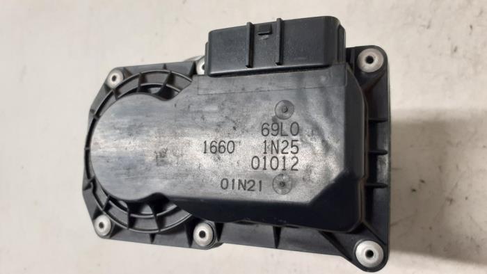 Gebruikte Gasklephuis Opel Agila (B) 1.2 16V Prijs € 50,00 Margeregeling aangeboden door Autodemontage van de Laar