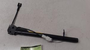 Gebruikte Gordelspanner links Renault Modus/Grand Modus (JP) 1.4 16V Prijs € 70,00 Margeregeling aangeboden door Autodemontage van de Laar