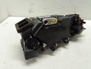 Gebruikte Chaufagebak Mercedes S (W221) 3.5 S-350 24V Prijs € 350,00 Margeregeling aangeboden door Autodemontage van de Laar