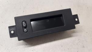 Gebruikte Display Interieur Opel Corsa D 1.2 16V ecoFLEX Bi-Fuel Prijs € 50,00 Margeregeling aangeboden door Autodemontage van de Laar