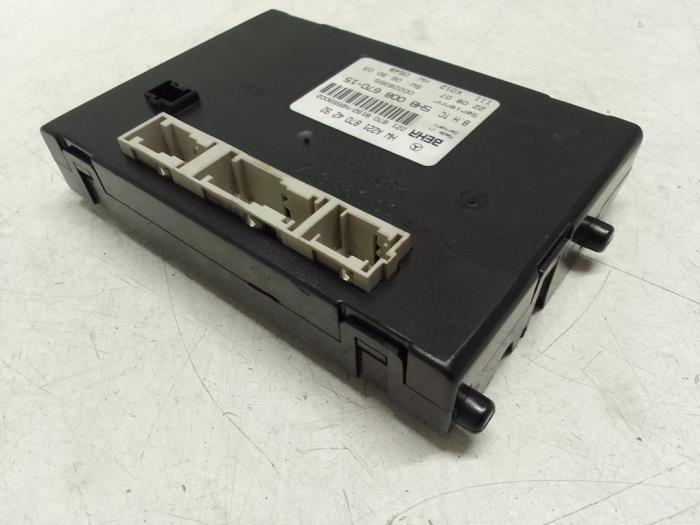 Gebruikte Computer Kachel Mercedes S (W221) 3.5 S-350 24V Prijs € 250,00 Margeregeling aangeboden door Autodemontage van de Laar