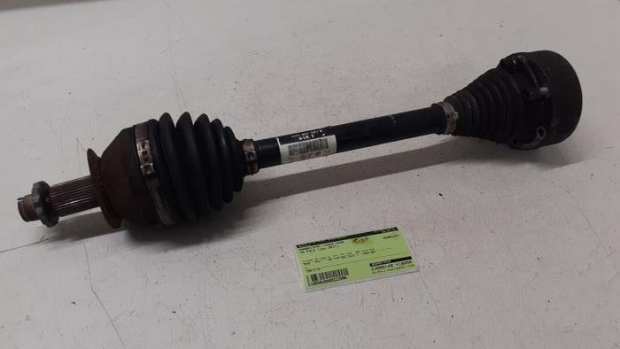 Gebruikte Steekas links-voor Volkswagen Polo V (6R) 1.2 TSI Prijs € 70,00 Margeregeling aangeboden door Autodemontage van de Laar