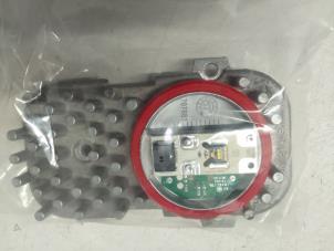Gebruikte Module LED koplamp BMW X5 (F15) xDrive 40e PHEV 2.0 Prijs € 50,00 Margeregeling aangeboden door Autodemontage van de Laar