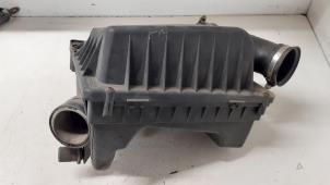 Gebruikte Luchtfilterhuis Opel Astra H SW (L35) 1.4 16V Twinport Prijs € 40,00 Margeregeling aangeboden door Autodemontage van de Laar