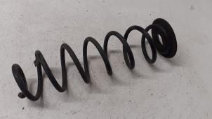 Gebruikte Schroefveer achter Seat Leon (5FB) 1.6 TDI Ecomotive 16V Prijs € 30,25 Inclusief btw aangeboden door Autodemontage van de Laar