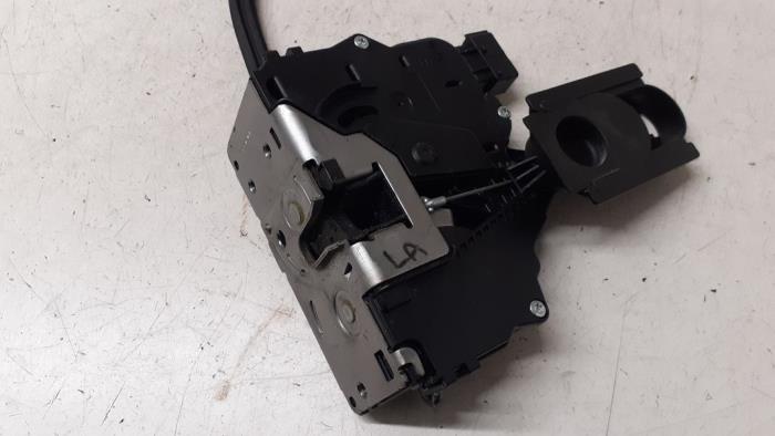 Deurslot Mechaniek 4Deurs links-achter van een Fiat Fiorino (225) 1.3 JTD 16V Multijet 2008