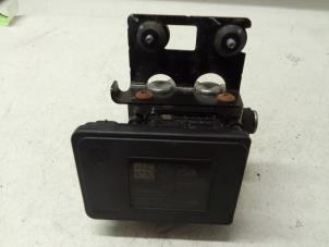 Gebruikte ABS Pomp Renault Trafic (1FL/2FL/3FL/4FL) 1.6 dCi 95 Prijs € 302,50 Inclusief btw aangeboden door Autodemontage van de Laar