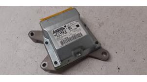 Gebruikte Module Airbag Renault Trafic New (FL) 1.9 dCi 100 16V Prijs op aanvraag aangeboden door Autodemontage van de Laar