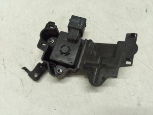 Gebruikte Start/Stop relais Citroen C4 Cactus (0B/0P) 1.2 PureTech 82 12V Prijs € 50,00 Margeregeling aangeboden door Autodemontage van de Laar