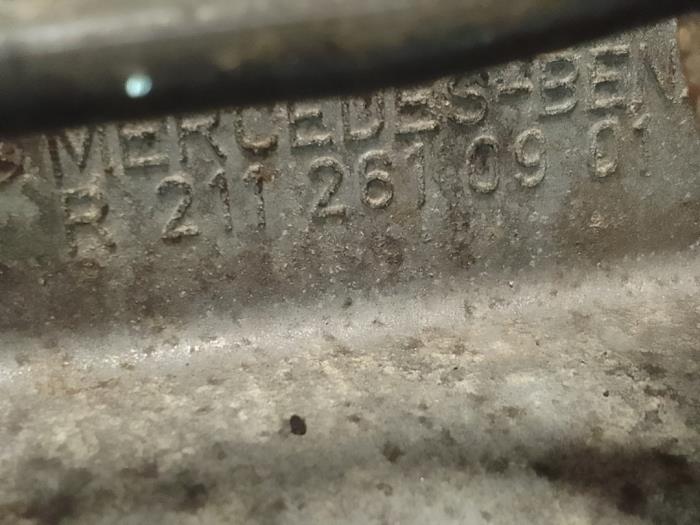 Versnellingsbak van een Mercedes-Benz Vito (639.6) 2.2 111 CDI 16V 2004
