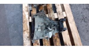 Gebruikte Versnellingsbak Volkswagen Polo V (6R) 1.0 12V BlueMotion Technology Prijs € 400,00 Margeregeling aangeboden door Autodemontage van de Laar