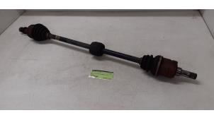 Gebruikte Homokineetas rechts-voor Opel Meriva 1.6 16V Prijs € 60,00 Margeregeling aangeboden door Autodemontage van de Laar