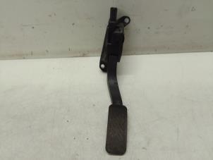 Gebruikte Gaspedaal Ford Fiesta 6 (JA8) 1.0 Ti-VCT 12V 65 Prijs € 50,00 Margeregeling aangeboden door Autodemontage van de Laar