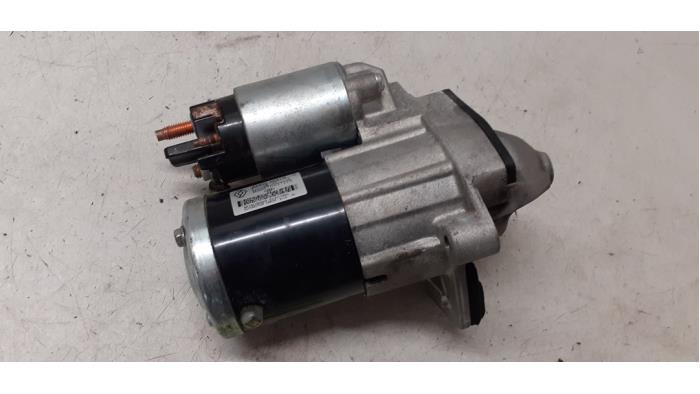 Gebruikte Startmotor Renault Scénic III (JZ) 1.2 16V TCe 130 Prijs € 50,00 Margeregeling aangeboden door Autodemontage van de Laar
