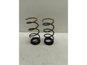 Gebruikte Schroefveer achter Fiat 500 (312) 1.2 Prijs € 50,00 Margeregeling aangeboden door Autodemontage van de Laar