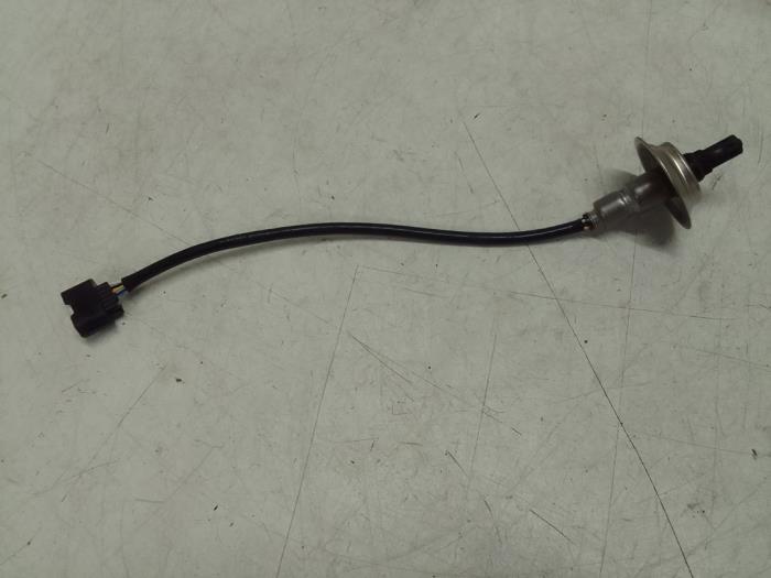 Gebruikte Lambda Sonde Mitsubishi Space Star (A0) 1.2 12V Prijs € 50,00 Margeregeling aangeboden door Autodemontage van de Laar