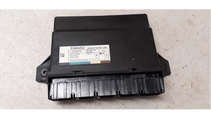 Gebruikte Module Bodycontrol Ford Focus 3 1.0 Ti-VCT EcoBoost 12V 125 Prijs op aanvraag aangeboden door Autodemontage van de Laar