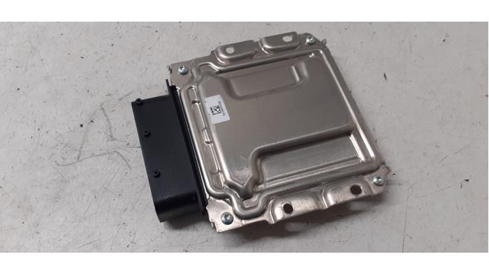 Adblue Computer van een Mercedes-Benz Vito (447.6) 1.6 111 CDI 16V 2018