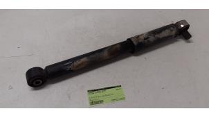 Gebruikte Schokbreker rechts-achter Mercedes Vito (447.6) 1.6 111 CDI 16V Prijs op aanvraag aangeboden door Autodemontage van de Laar