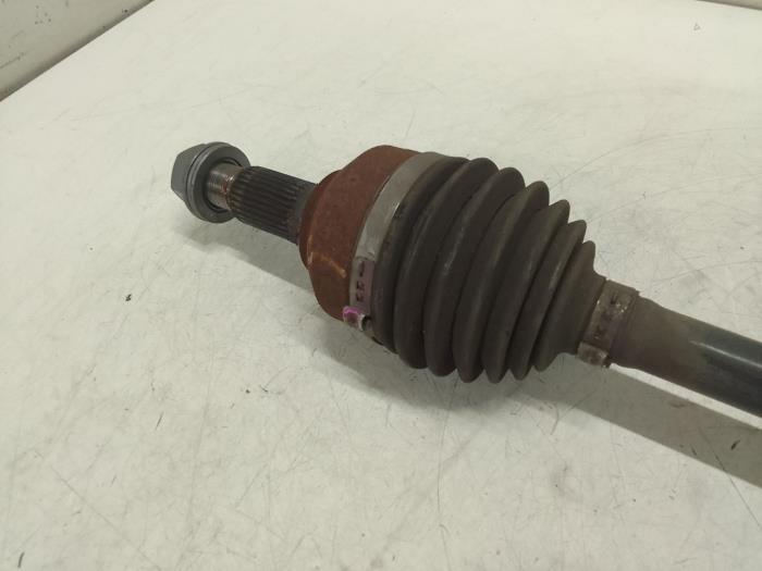 Aandrijfas rechts-achter van een Tesla Model 3 Long Range AWD 75 kWh 2019