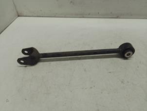 Gebruikte Draagarm onder rechts-achter Tesla Model 3 Long Range AWD 75 kWh Prijs € 90,75 Inclusief btw aangeboden door Autodemontage van de Laar