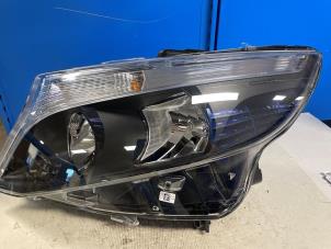 Nieuwe Linker Koplamp Mercedes Vito Prijs € 393,25 Inclusief btw aangeboden door Autodemontage van de Laar