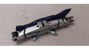 Gebruikte Krik Suzuki Splash 1.2 VVT 16V Prijs € 25,00 Margeregeling aangeboden door Autodemontage van de Laar