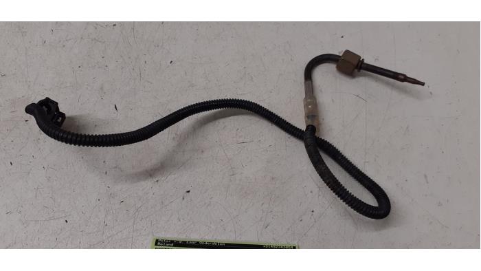 Gebruikte Roetfilter sensor Mercedes Sprinter 5t (907.6) 515 CDI 2.0 D RWD Prijs € 45,00 Margeregeling aangeboden door Autodemontage van de Laar