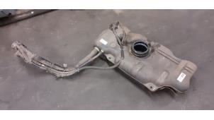 Gebruikte Brandstoftank Kia Picanto (TA) 1.0 12V Prijs € 125,00 Margeregeling aangeboden door Autodemontage van de Laar