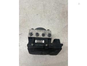 Gebruikte ABS Pomp Ford Ka II 1.2 Prijs € 75,00 Margeregeling aangeboden door Autodemontage van de Laar