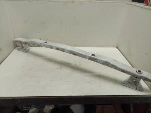 Gebruikte Bumperframe achter Mercedes Citan (415.6) 1.5 108 CDI Prijs € 75,00 Margeregeling aangeboden door Autodemontage van de Laar