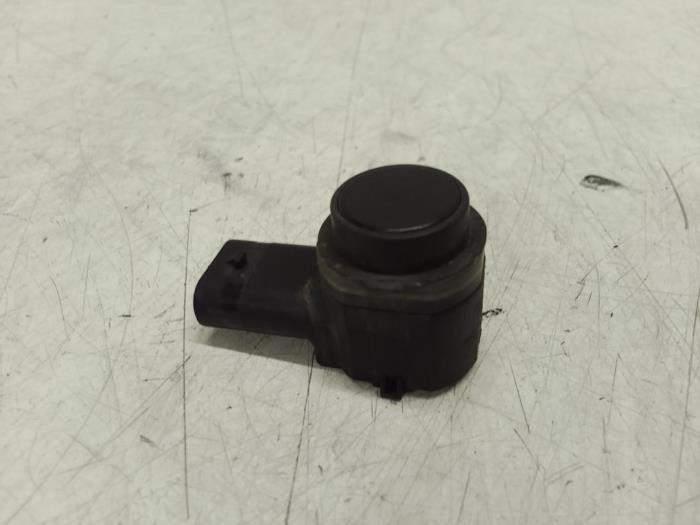 Gebruikte PDC Sensor Volkswagen Passat (3C2) 1.8 TSI 16V Prijs € 25,00 Margeregeling aangeboden door Autodemontage van de Laar