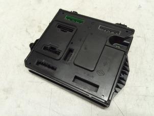 Gebruikte Bodycontrol Module Renault Megane III Grandtour (KZ) 1.5 dCi 110 Prijs € 100,00 Margeregeling aangeboden door Autodemontage van de Laar