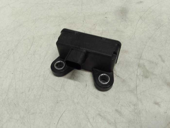 Gebruikte Esp Duo Sensor Renault Megane III Grandtour (KZ) 1.5 dCi 110 Prijs € 30,00 Margeregeling aangeboden door Autodemontage van de Laar