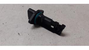 Gebruikte Luchtmassameter BMW 1 serie (E87/87N) 118i 16V Prijs € 35,00 Margeregeling aangeboden door Autodemontage van de Laar