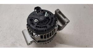 Gebruikte Dynamo Opel Karl 1.0 12V Prijs op aanvraag aangeboden door Autodemontage van de Laar